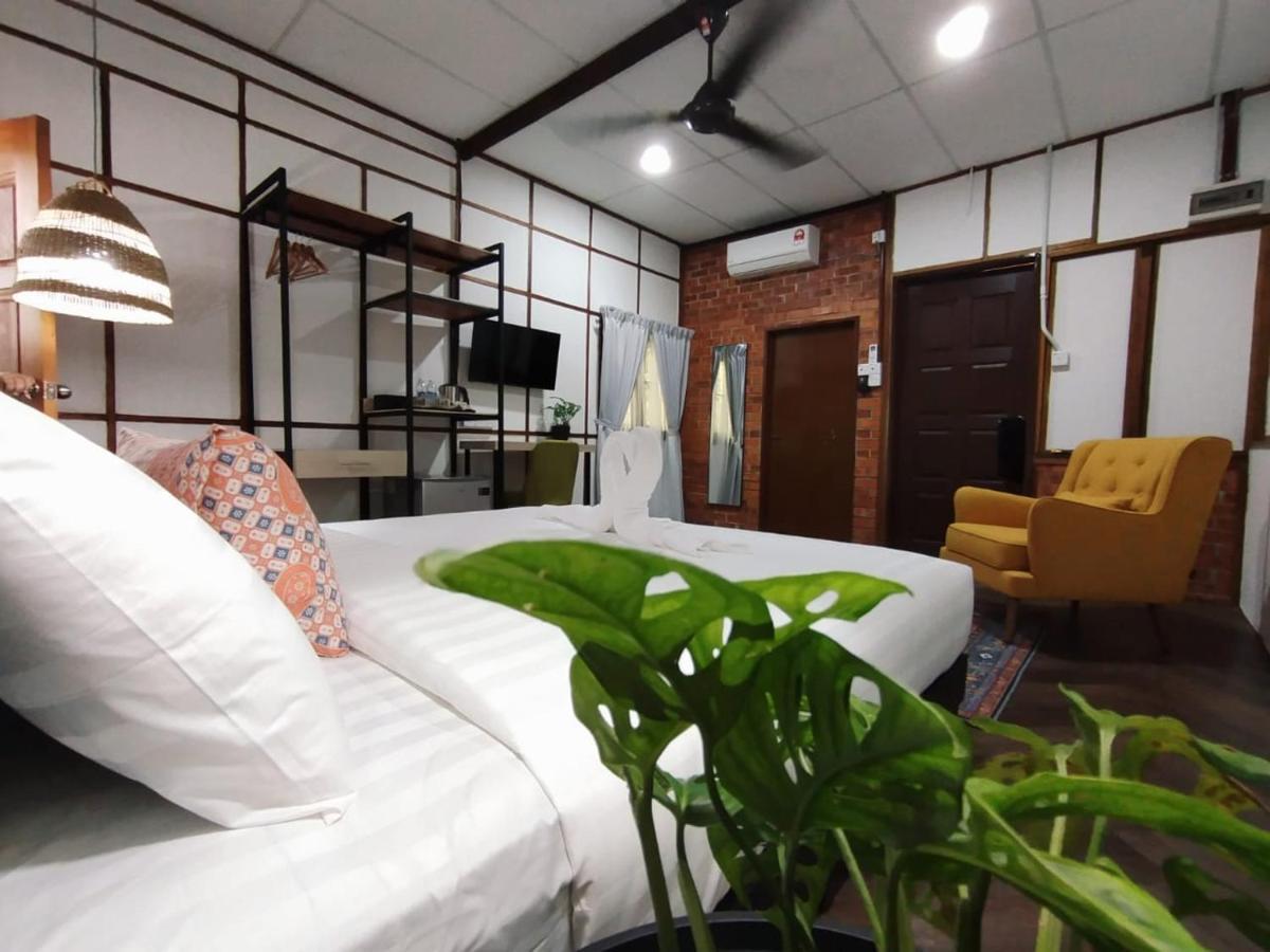 Api-Api Eco Chalet Pantai Kok Exterior photo